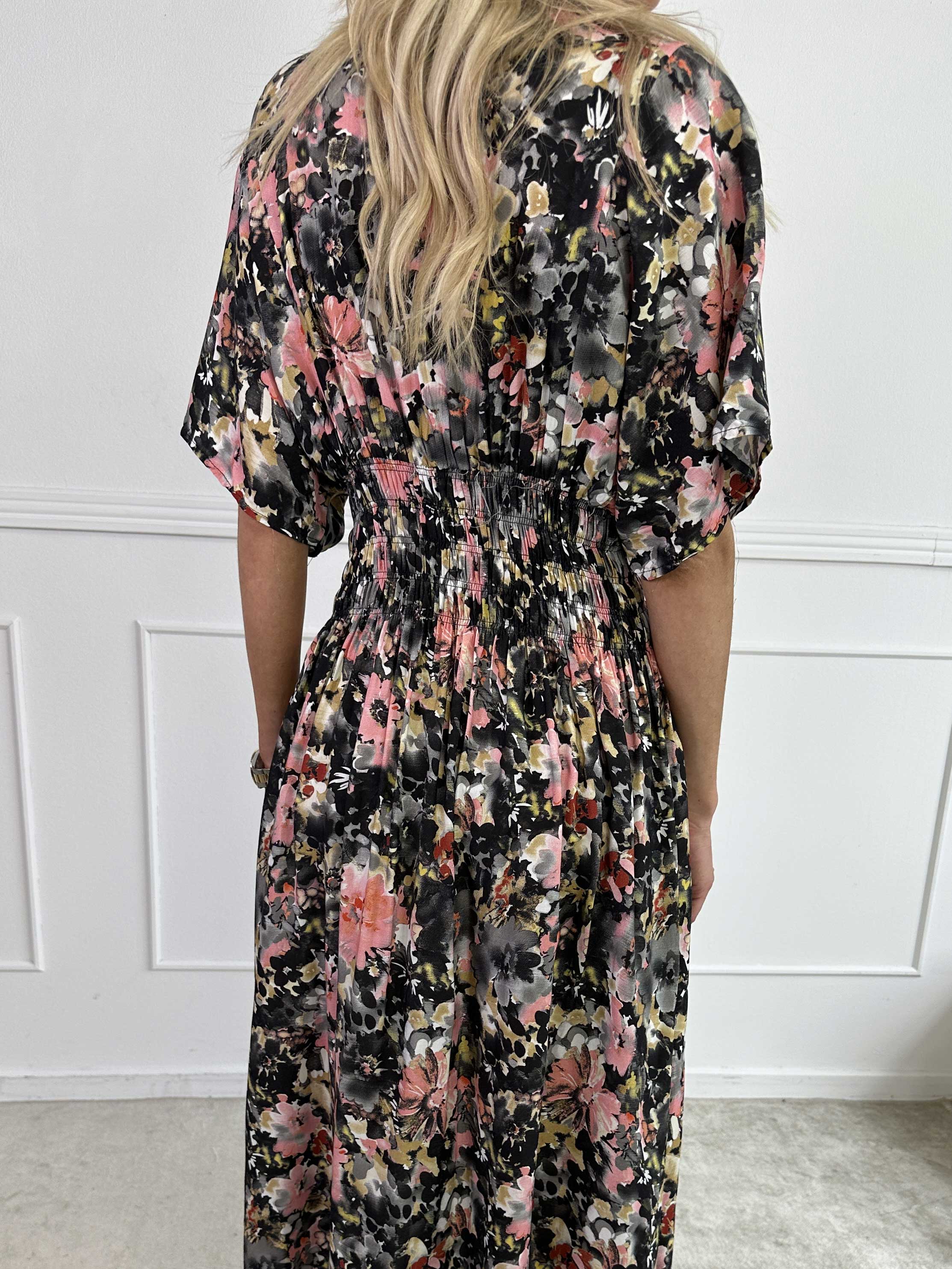 Pams Flower Viscose - Klänning nu i viskos med blomstermönster och smock